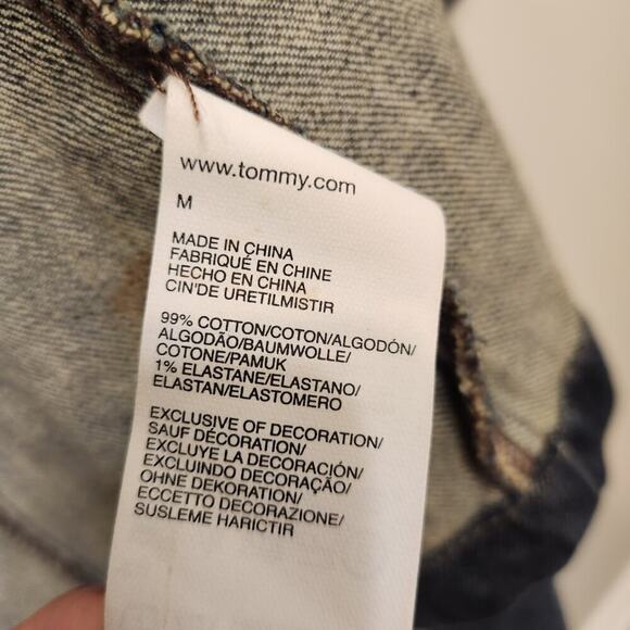 Tommy Hilfiger Jean Jacket Classic Style Preppy Fall Denim Layering - Size M - Picture 9 of 10
